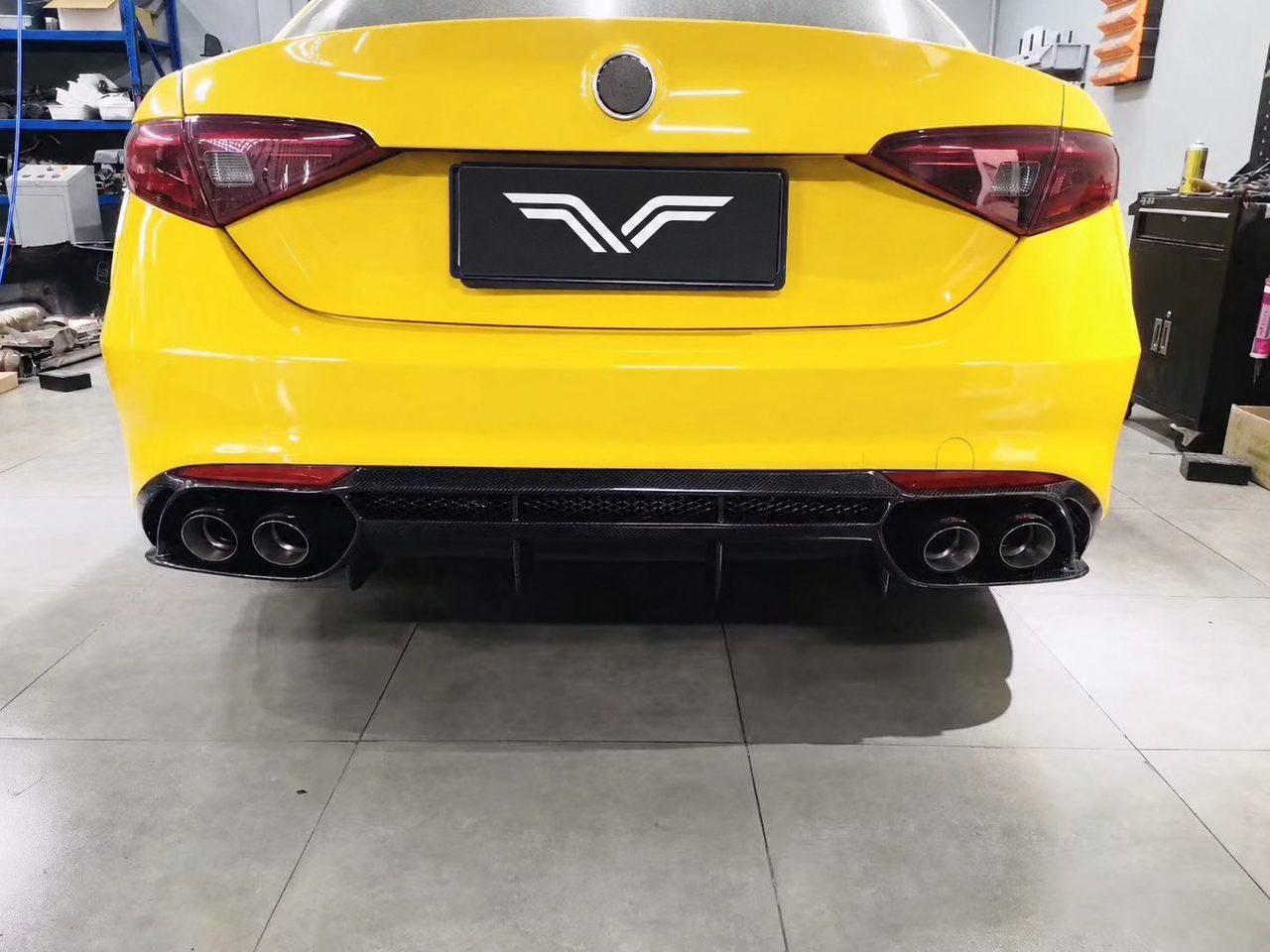 Alfa Romeo Stelvio 2.0T Quadrifoglio Verde Cat-back