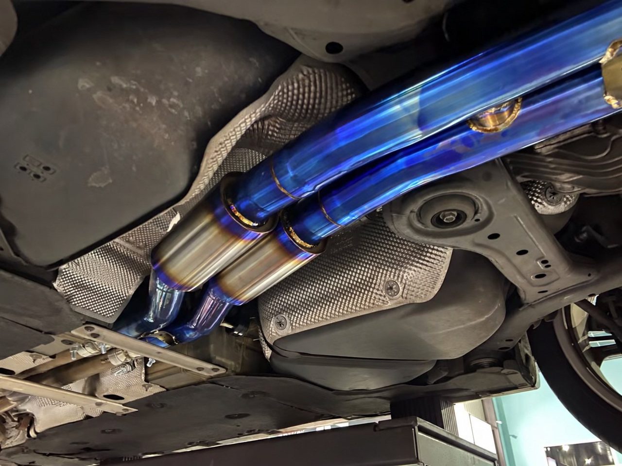 Audi S8 D4 4.0T V8 Plus Titanium