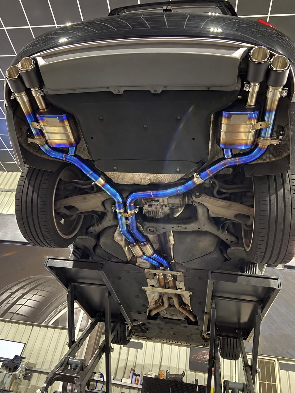Audi S8 D4 4.0T V8 Plus Titanium
