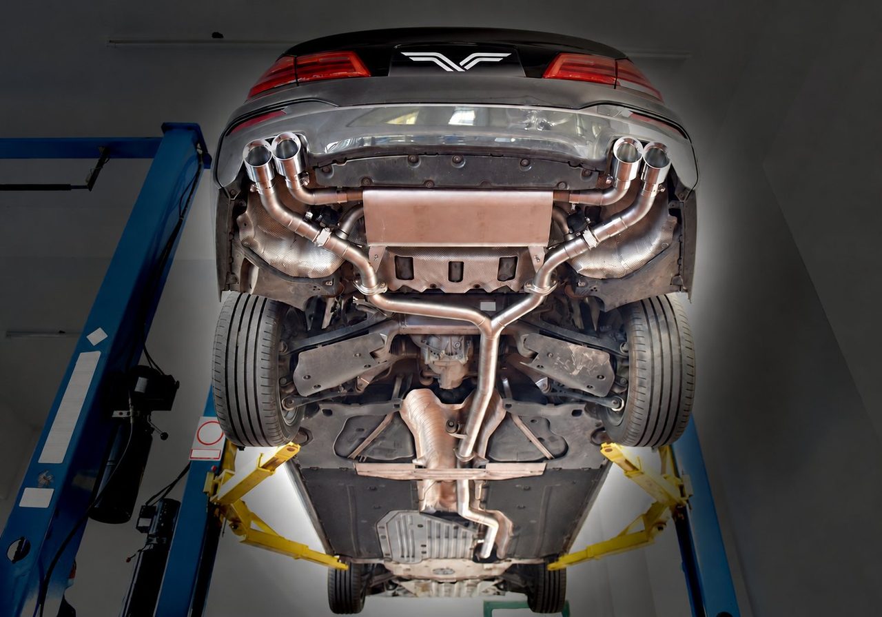BMW G38 530Li Cat-Back, Carbon-Endrohre