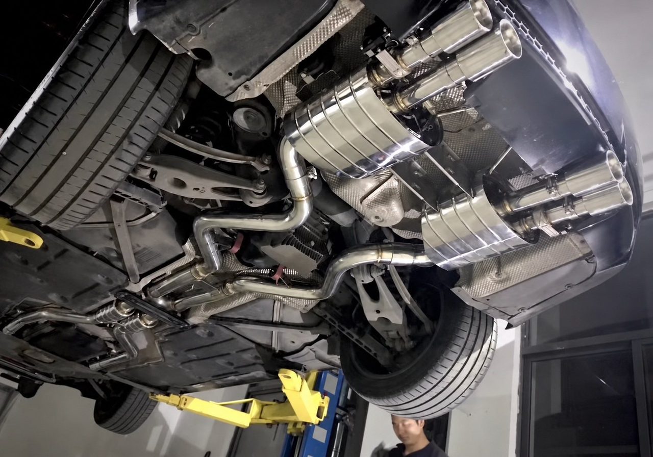BMW M3 4.0 E92 Abgasanlage