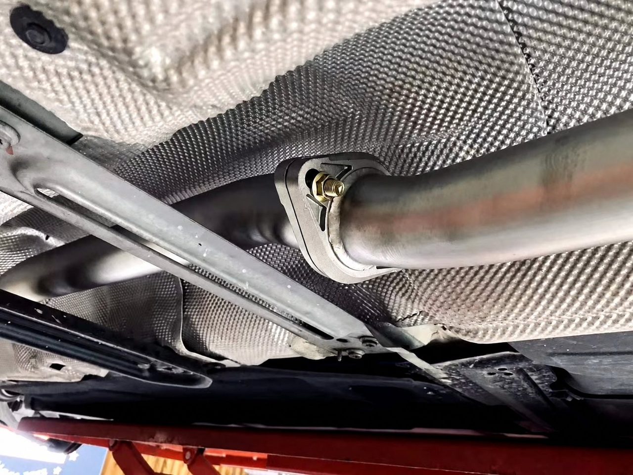 BMW X2 1.5T Abgasanlage