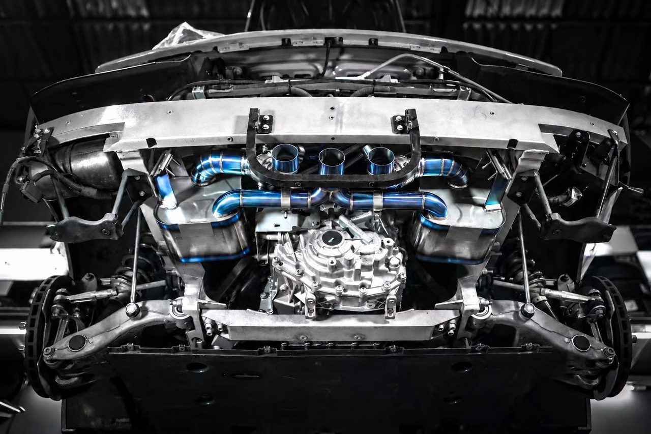 Ferrari 458 Abgasanlage aus Titan