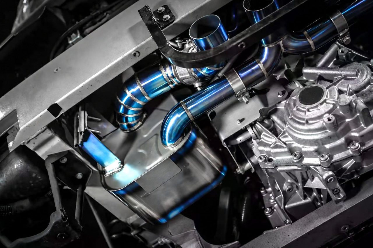 Ferrari 458 Abgasanlage aus Titan