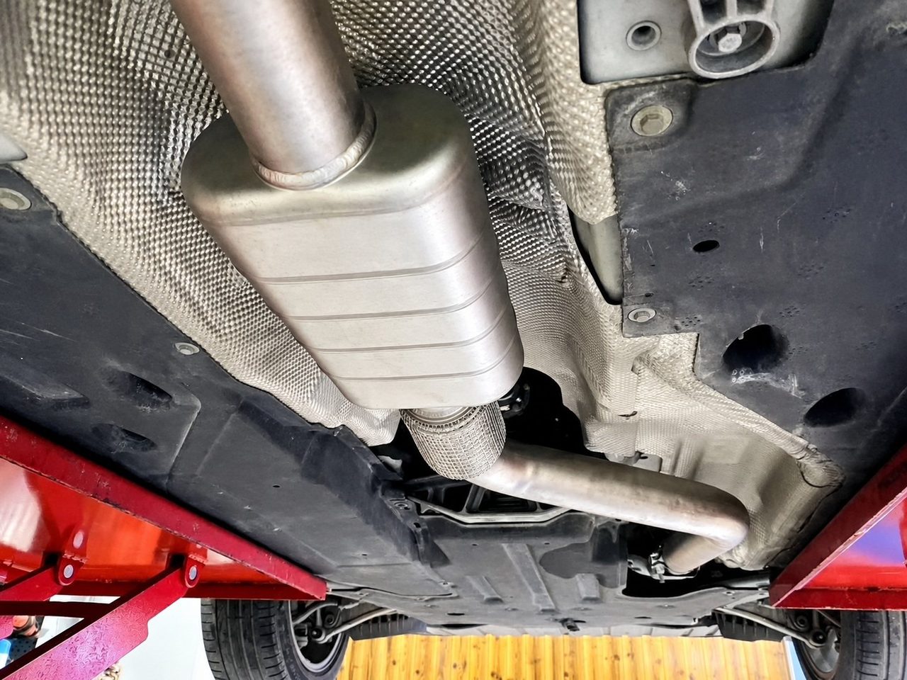 Jaguar XFL 2.0T Abgasanlage