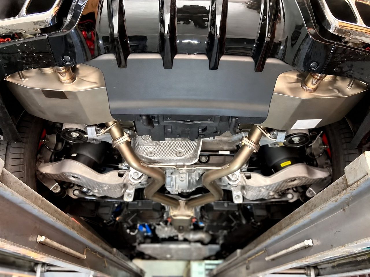 Land Rover Range Rover Sport 2020 3.0T Abgasanlage