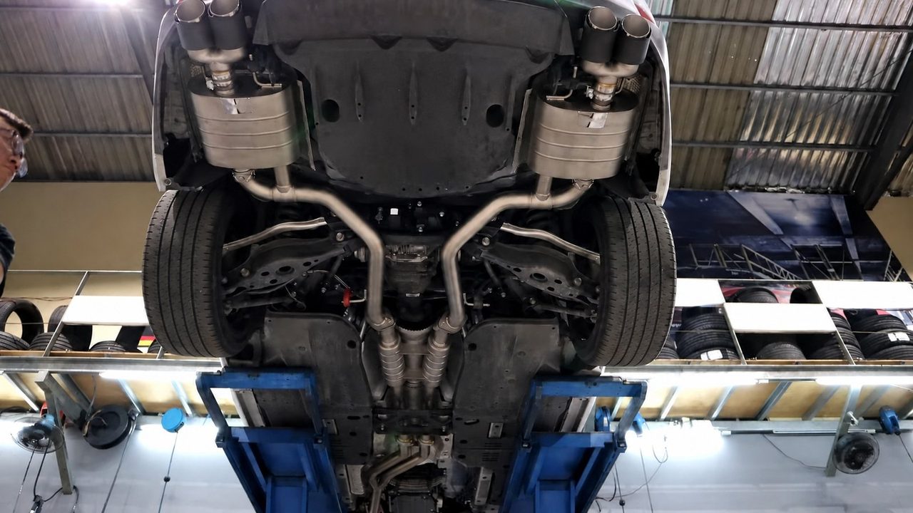 Lexus IS300 2.0T / 3.0