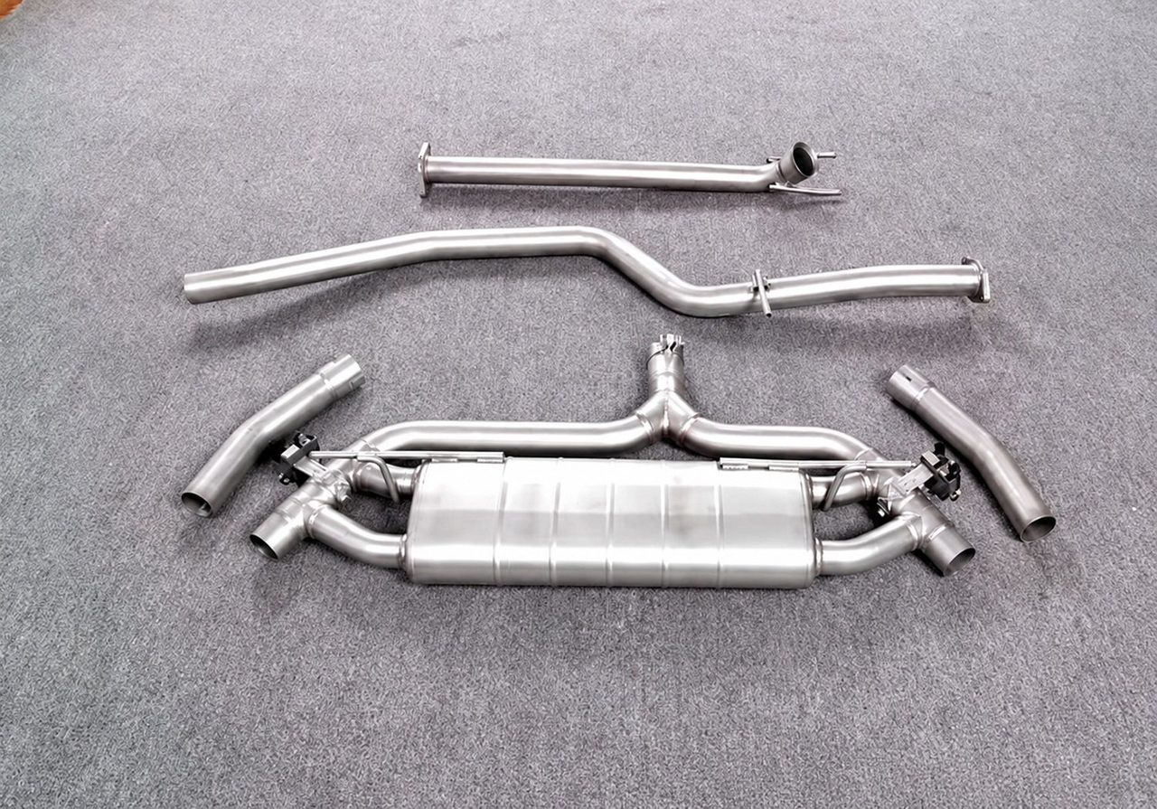 Mercedes-Benz CLA200 Abgasanlage