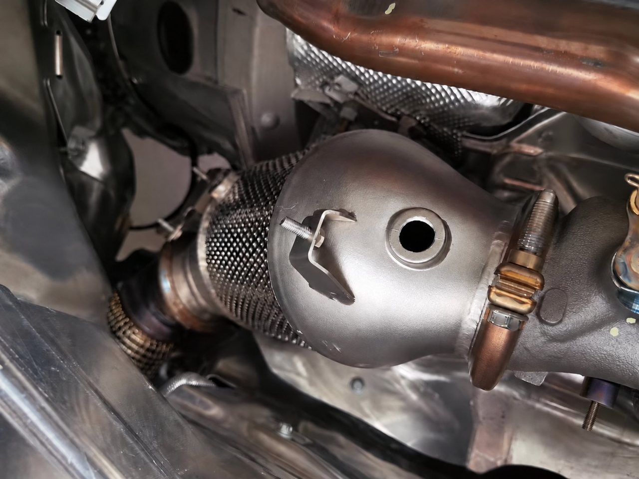 Mercedes-Benz G350 2.0T 2020 Downpipe / Front pipe