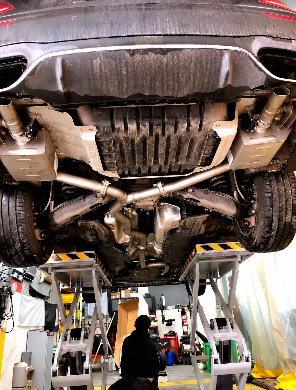 Mercedes-Benz W213 E200 / E300 2.0T Abgasanlage