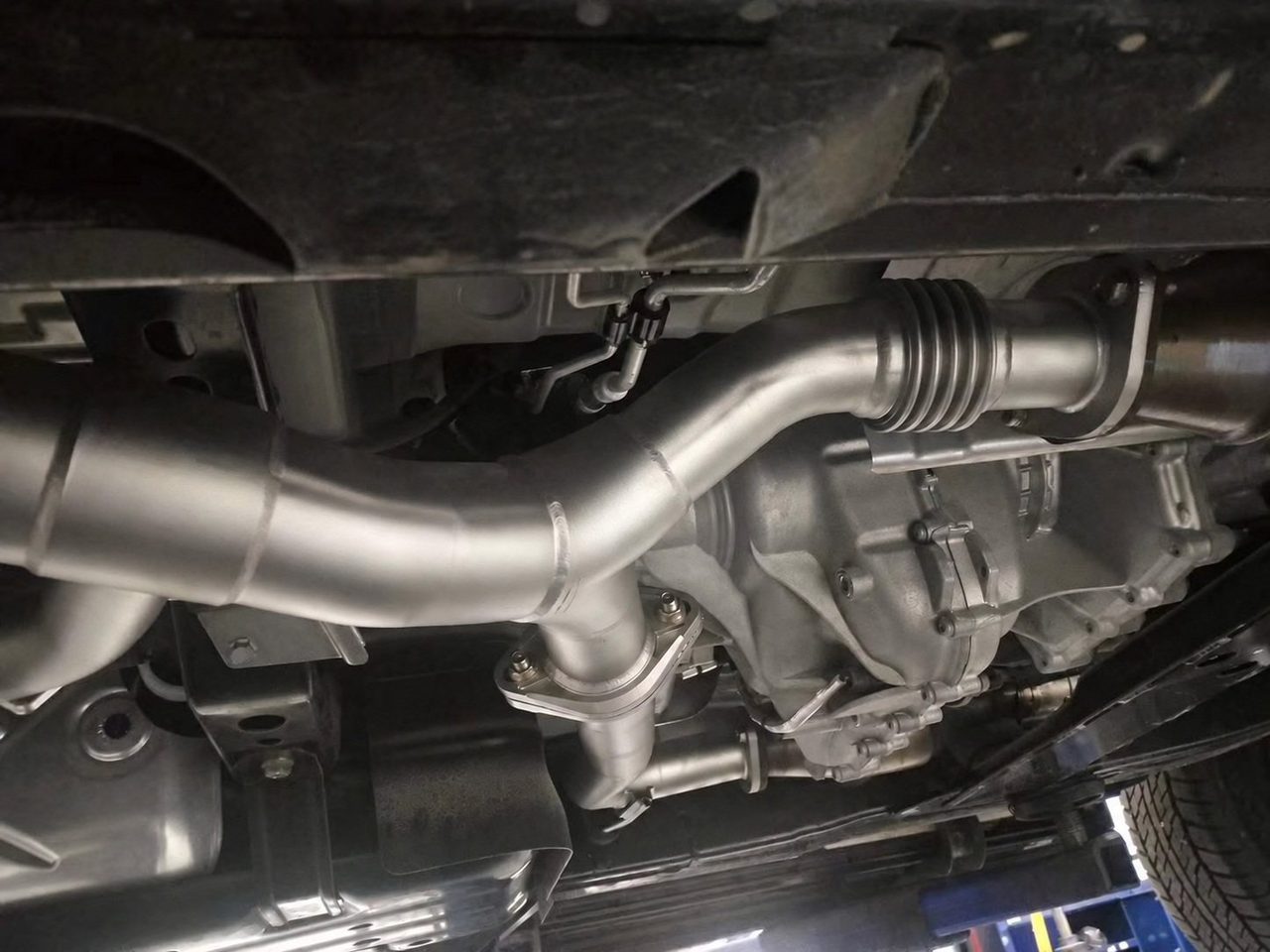Nissan Patrol 4.0 / 5.6 Cat-back