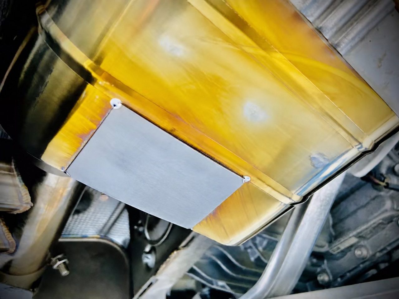 Porsche 718 2.0T / 2.5T Titanium Rear section, gold finish