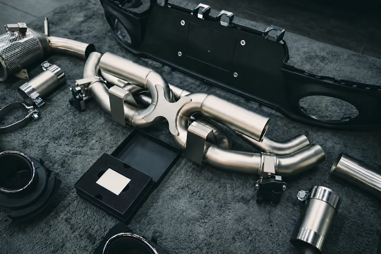 Porsche 911 992 Titanium