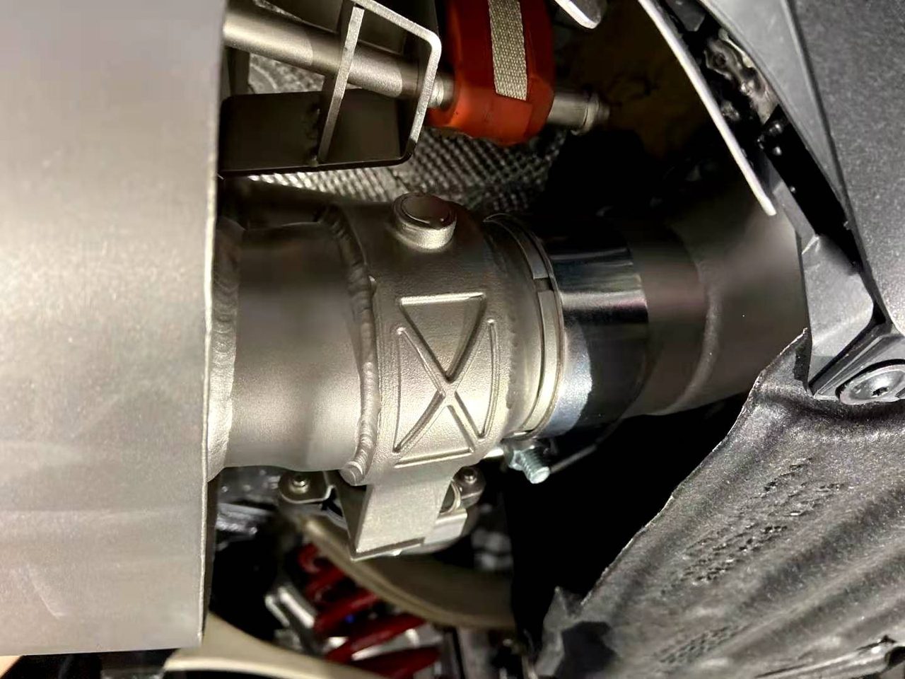 Porsche Cayenne 3.0T Titanium Front pipe / Cat-back