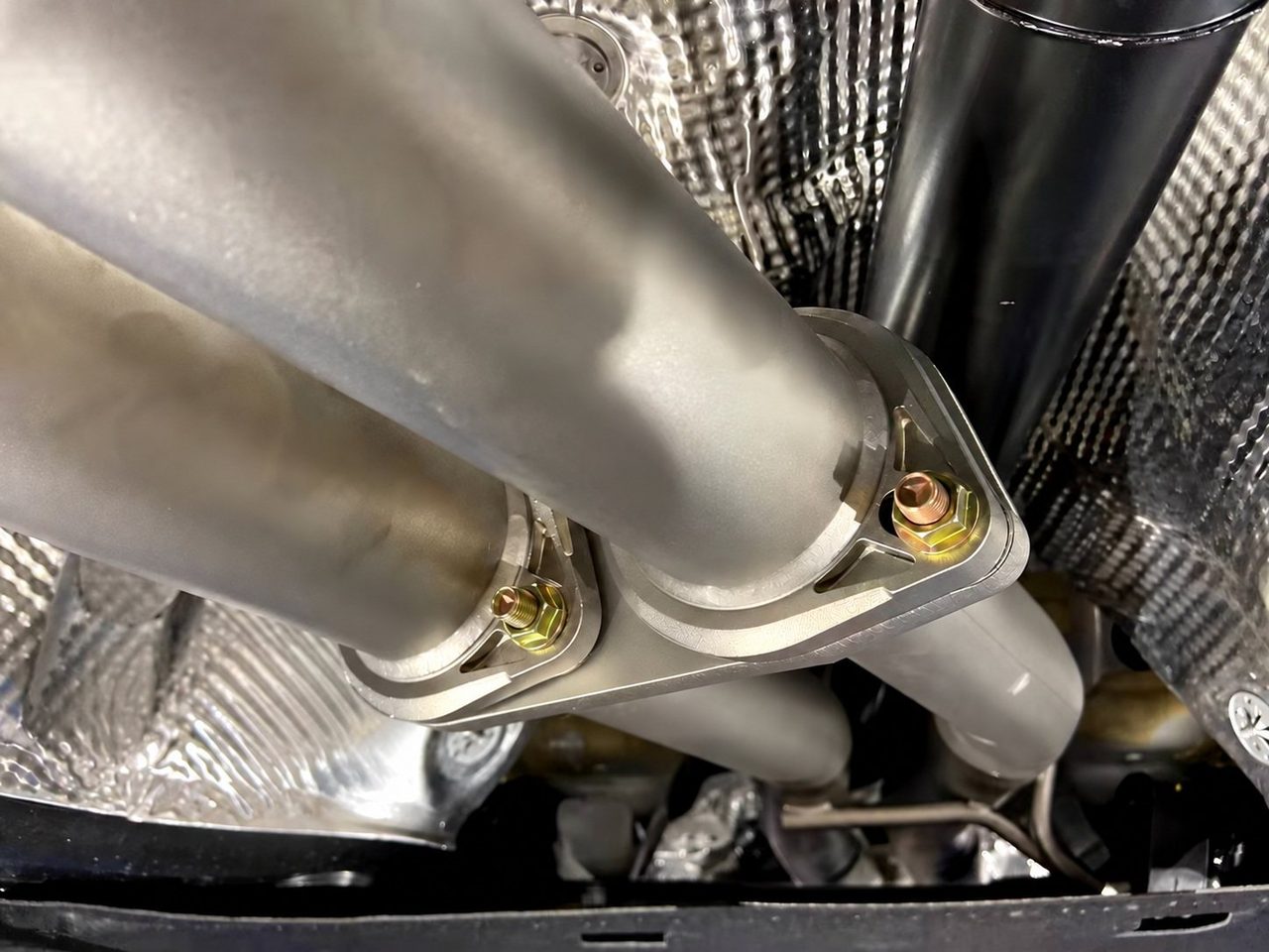 Porsche Cayenne 3.0T Titanium Front pipe / Cat-back