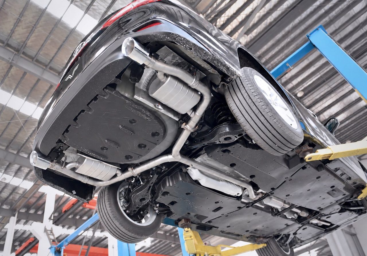 Toyota Camry (8th gen) 2.0 / 2.5 Abgasanlage