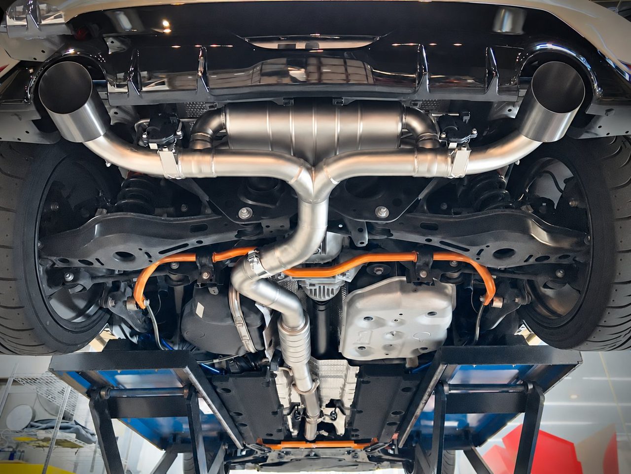 Toyota Yaris GR Vorderrohr / Cat-Back aus Edelstahl