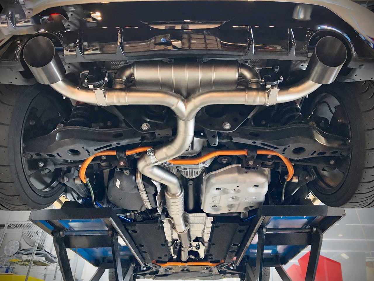 Toyota Yaris GR Vorderrohr / Cat-Back aus Edelstahl