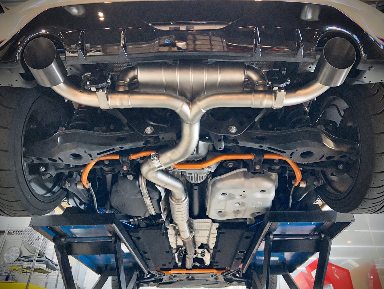 Toyota Yaris GR Vorderrohr / Cat-Back aus Edelstahl