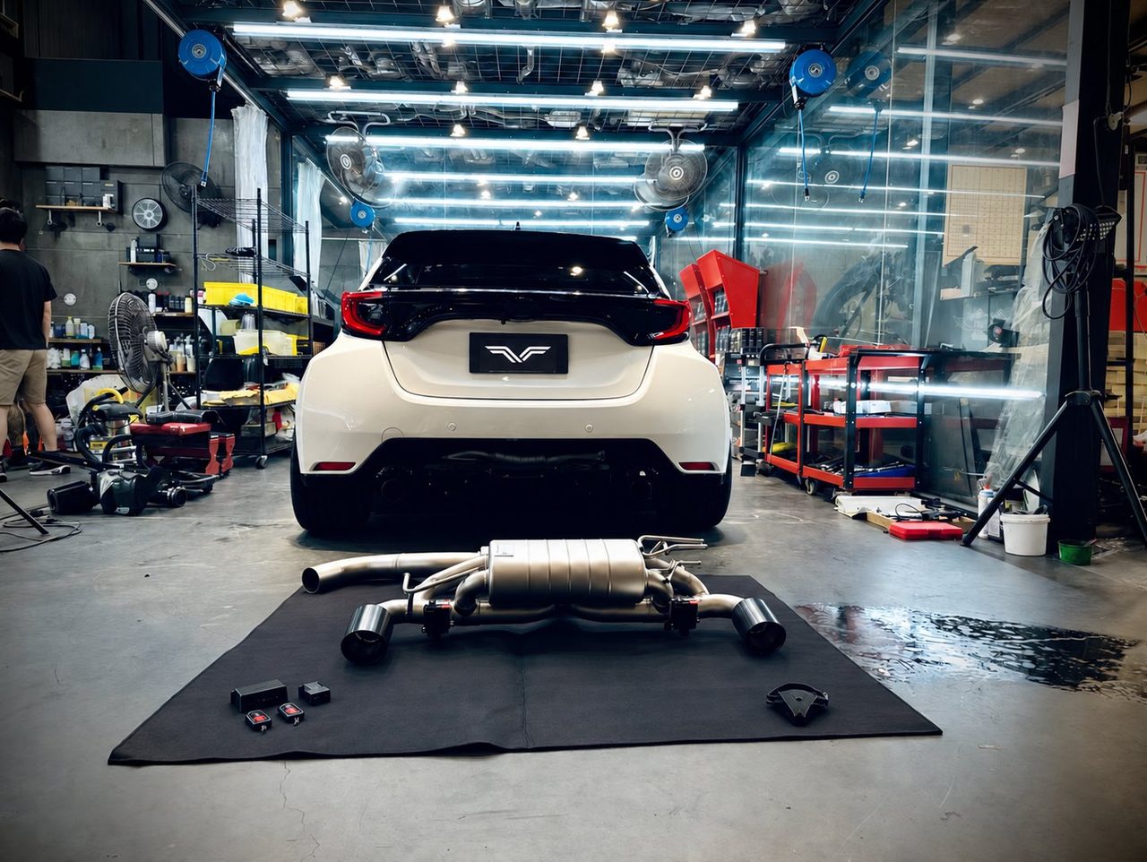 Toyota Yaris GR Vorderrohr / Cat-Back aus Edelstahl