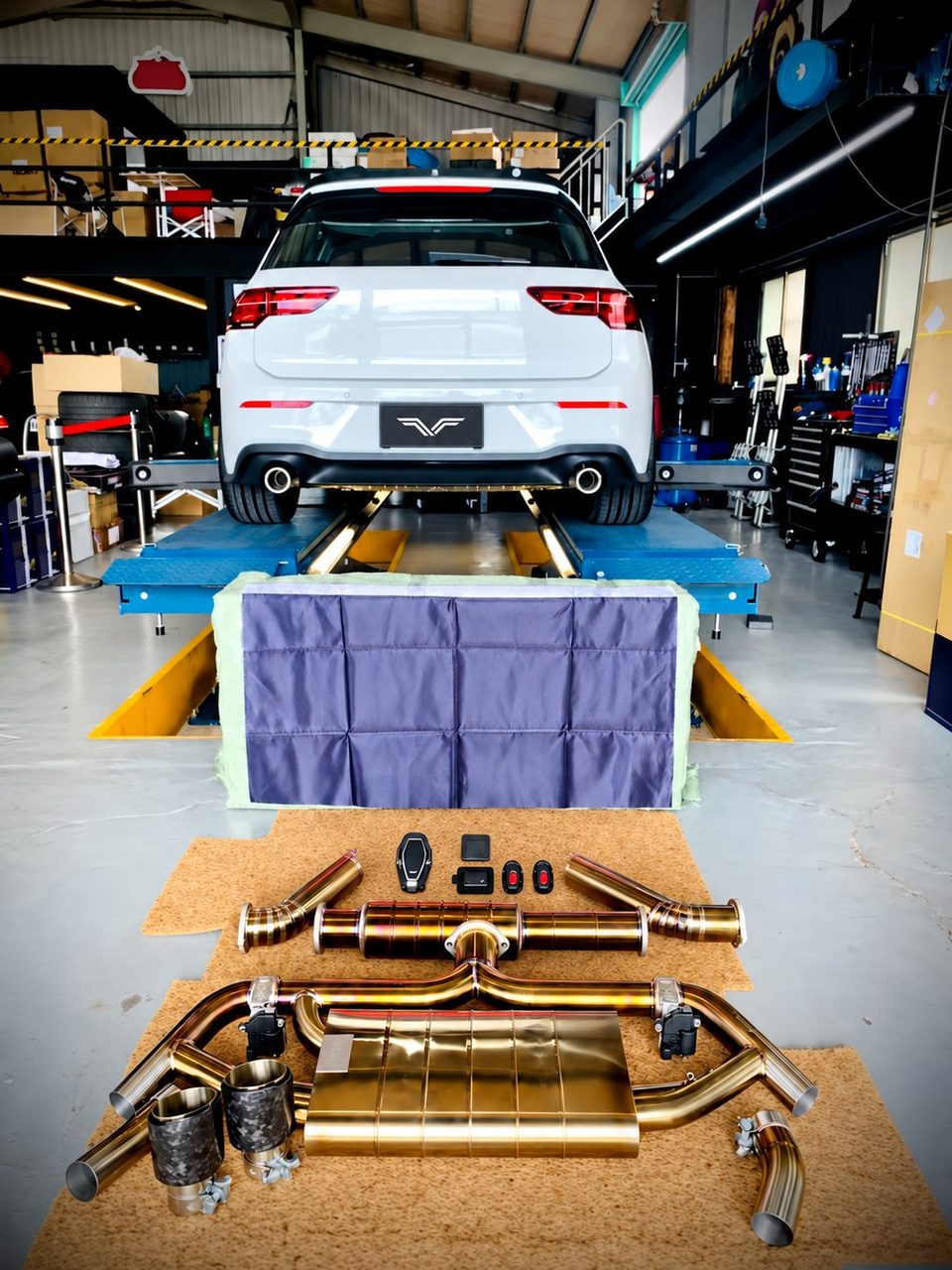 Volkswagen Golf 8 1.4T Abgasanlage aus Titan