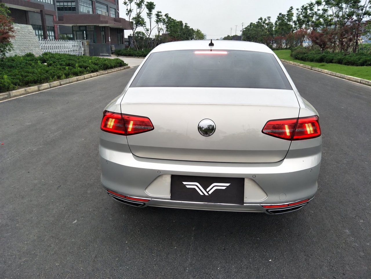Volkswagen Magotan 1.4T / 1.8T / 2.0T / 3.0